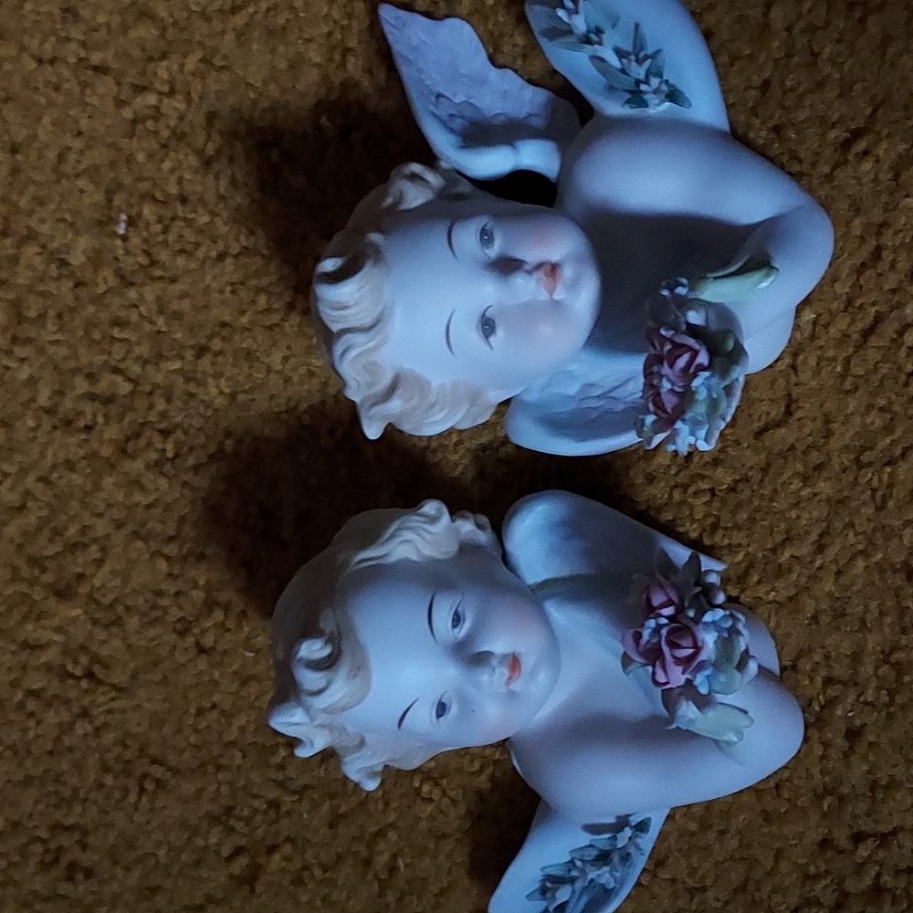 Angel wall hangings